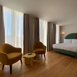 Serviced - Estrela Apartament